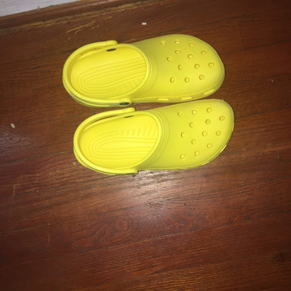 Yellow Crocs!! - Picture 1 of 3